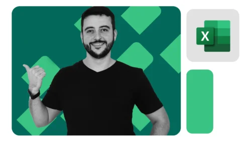 Homem sorridente apontando para o lado em fundo verde com ícone do Excel, transmitindo didática e clareza em funções do Excel.